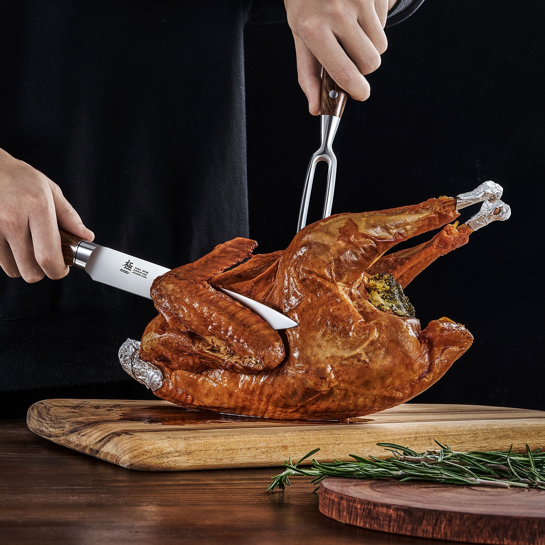 Kyoku Japanese Carving Knives with fork | Serve Your Table Well